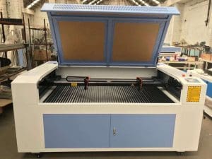 Máy Khắc Laser CO2