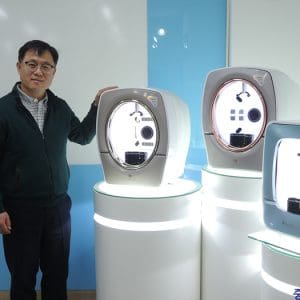 Chuyên gia đánh giá cao về tính chính xác của máy soi da
